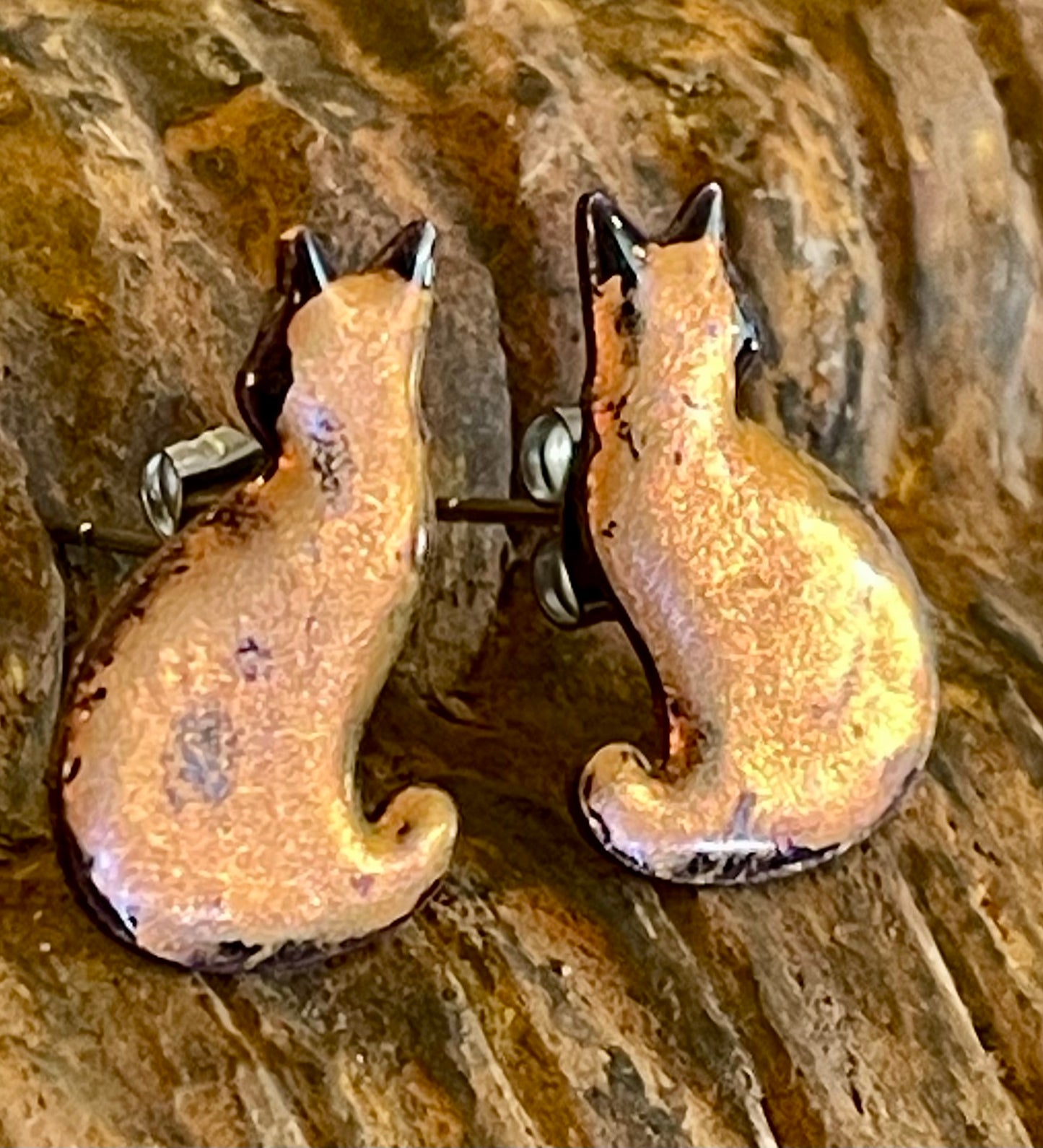 Little Cats Posting Up in Black Enamel