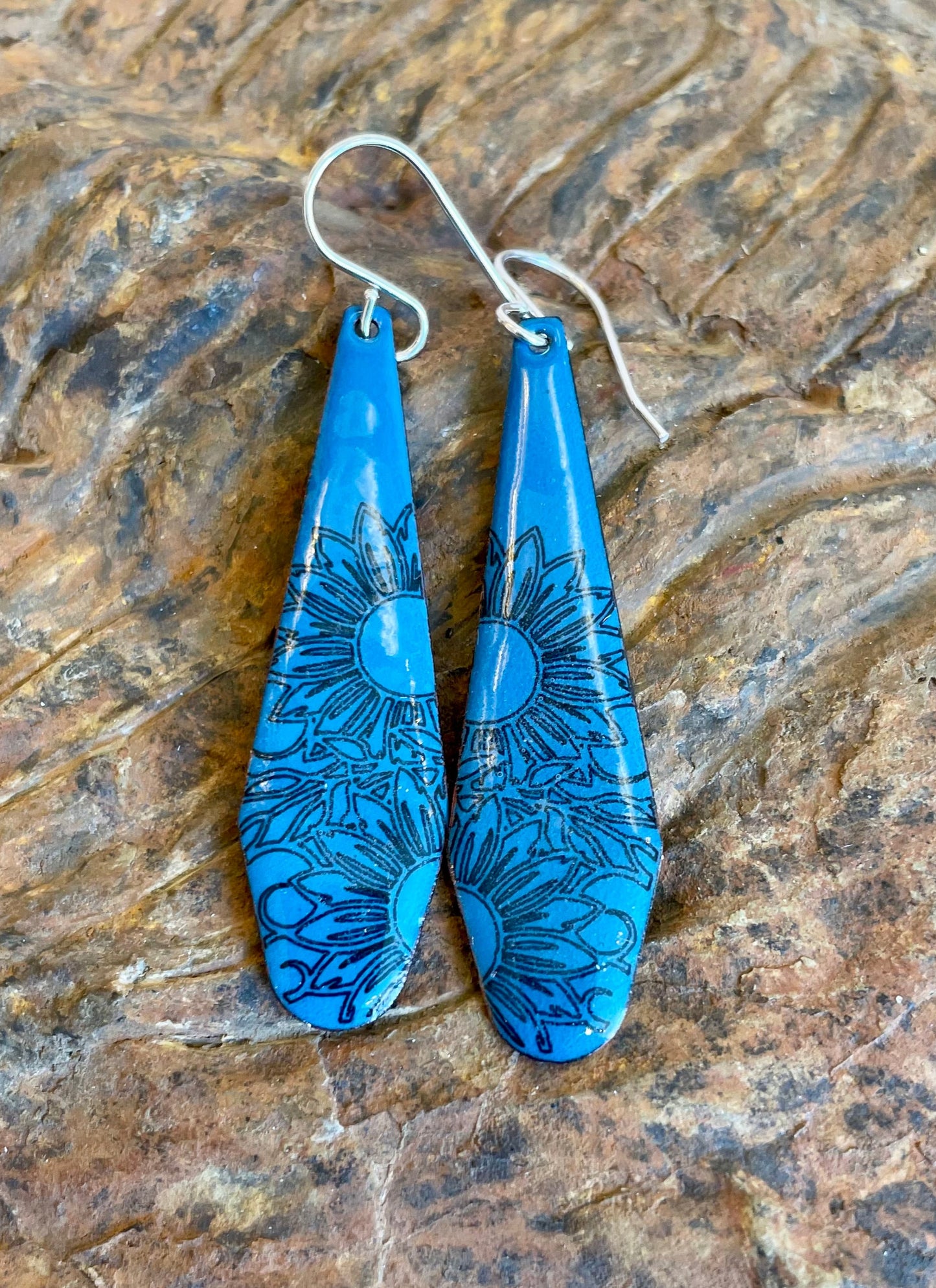 Floral Drops in Blue